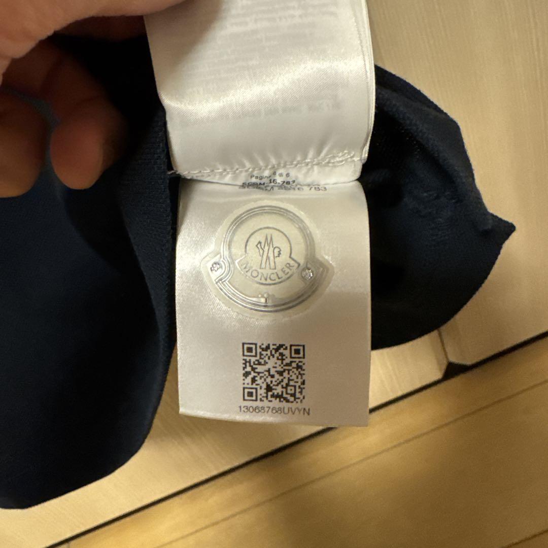 極美品　モンクレールポロシャツ