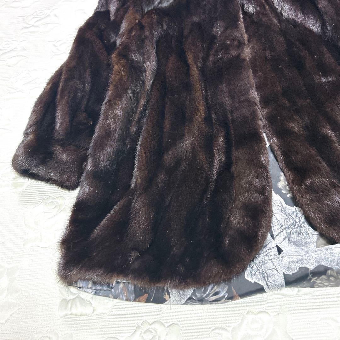 美品❤︎EMBA ミンク 身丈91 紋様柄 裏地総柄 極太袖 毛皮 ロング XL 美品❤︎EMBA ミンク 身丈91 紋様柄 裏地総柄 極太袖 毛皮 ロング XL