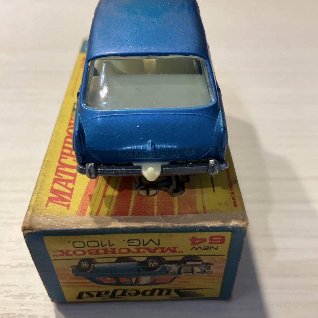 ミニカー　マッチボックス　MG.1100