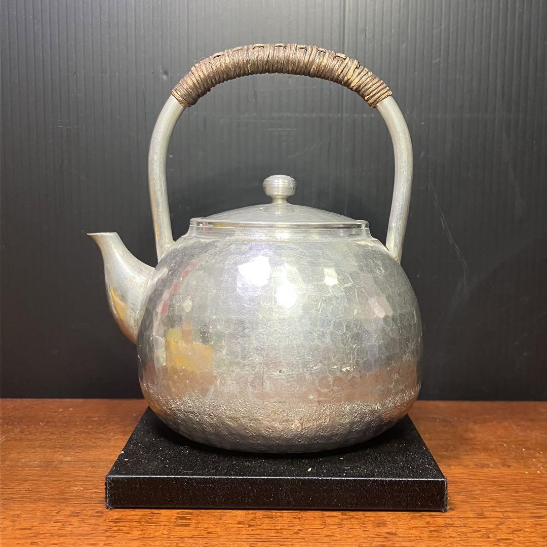 茶道具　平安　長栄堂造　純錫　湯沸かし　錫瓶　約497ｇ　共箱　D　R8102 貨幣博物館 | 平安金賞堂造純銀霰湯沸 共箱 茶道具 銀瓶
