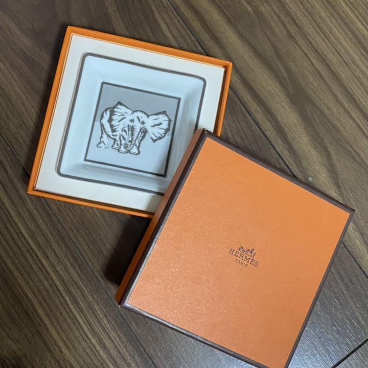 高価値セリー HERMESエルメス1997年コレクション トレー 小皿 【お買得!】 新品☆エルメス 小物トレイ L 小物入れ