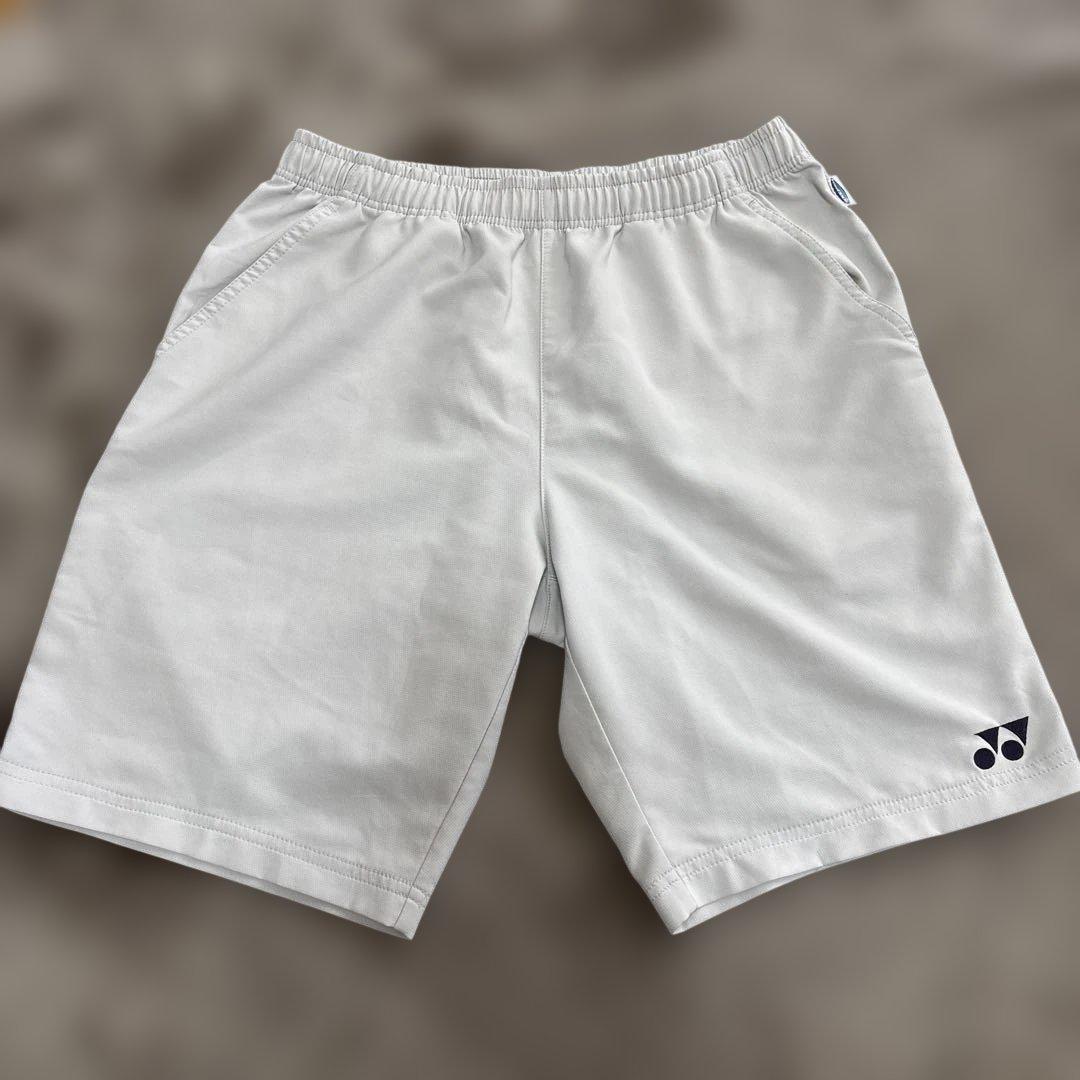 YONEX ライトグレー ショートパンツ JP M - メルカリ