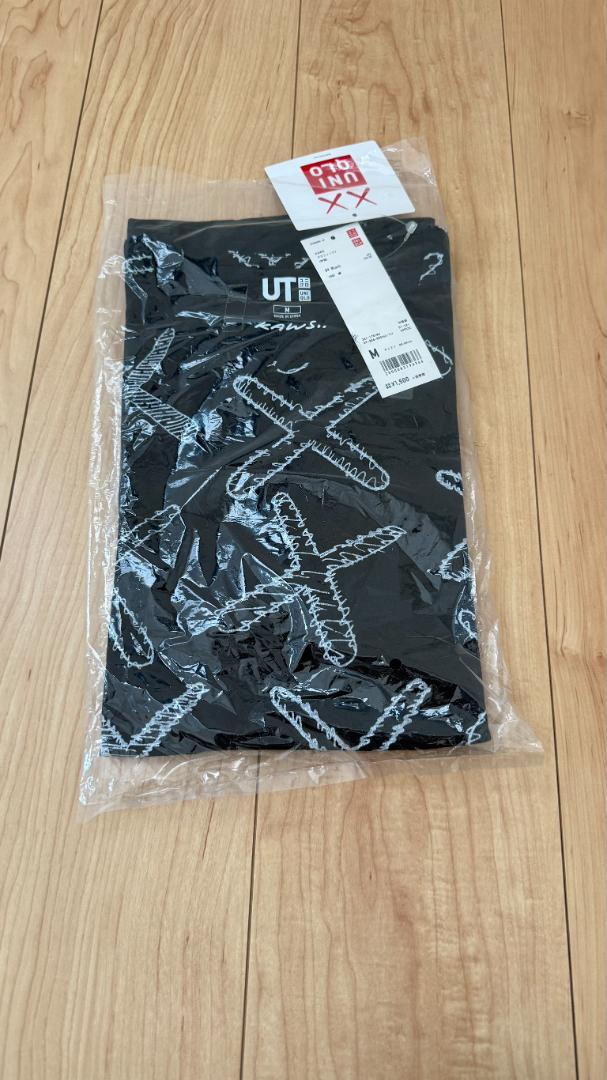 [未開封]kaws tシャツ UNIQLO KAWS Mサイズ Tシャツ 12枚