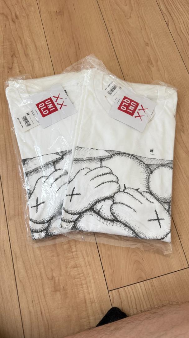 [未開封]kaws tシャツ UNIQLO KAWS Mサイズ Tシャツ 12枚