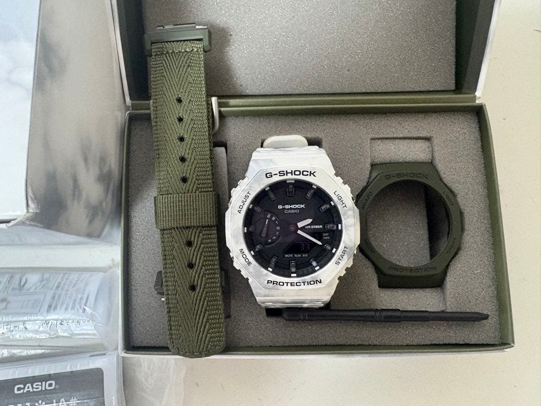 CASIO G-SHOCK カーボンコアGAE-2100GC カシオーク