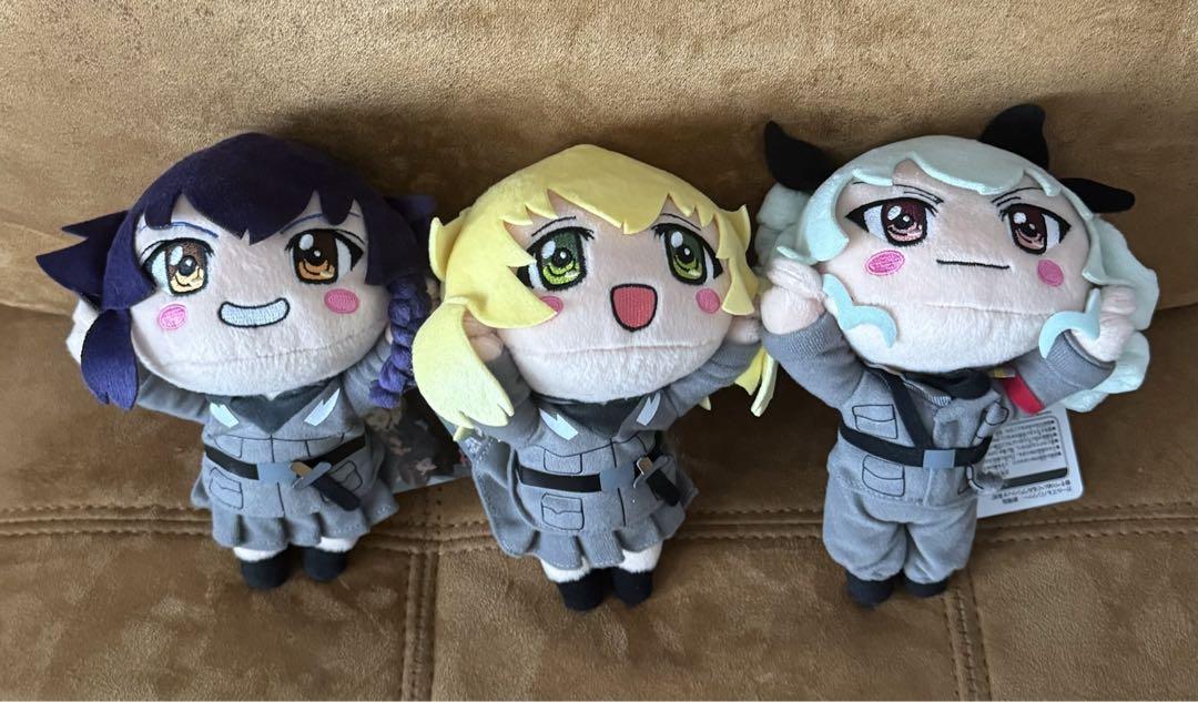 アンツィオ高校♦︎アンチョビ　カルパッチョ　ペパロニ♦︎寝そべりぬいぐるみ♦︎ガルパン アンツィオ高校♦︎アンチョビカルパッチョペパロニ♦︎寝そべり