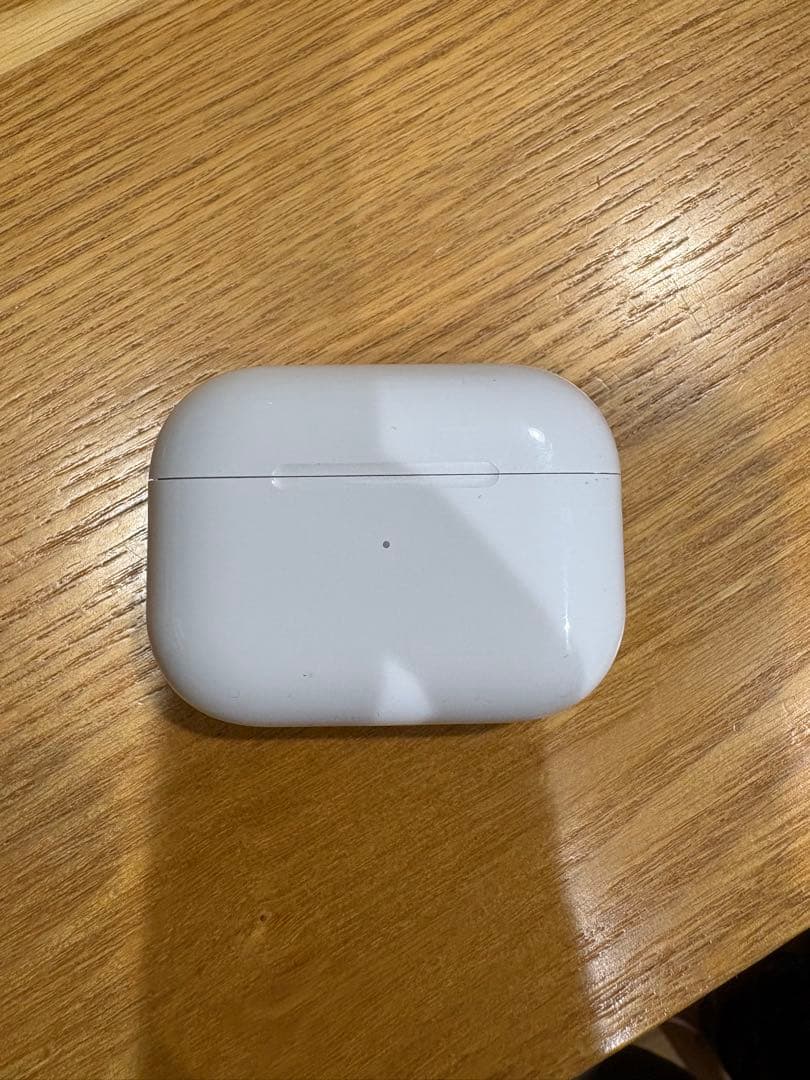 AirPodsPro本体 アップル