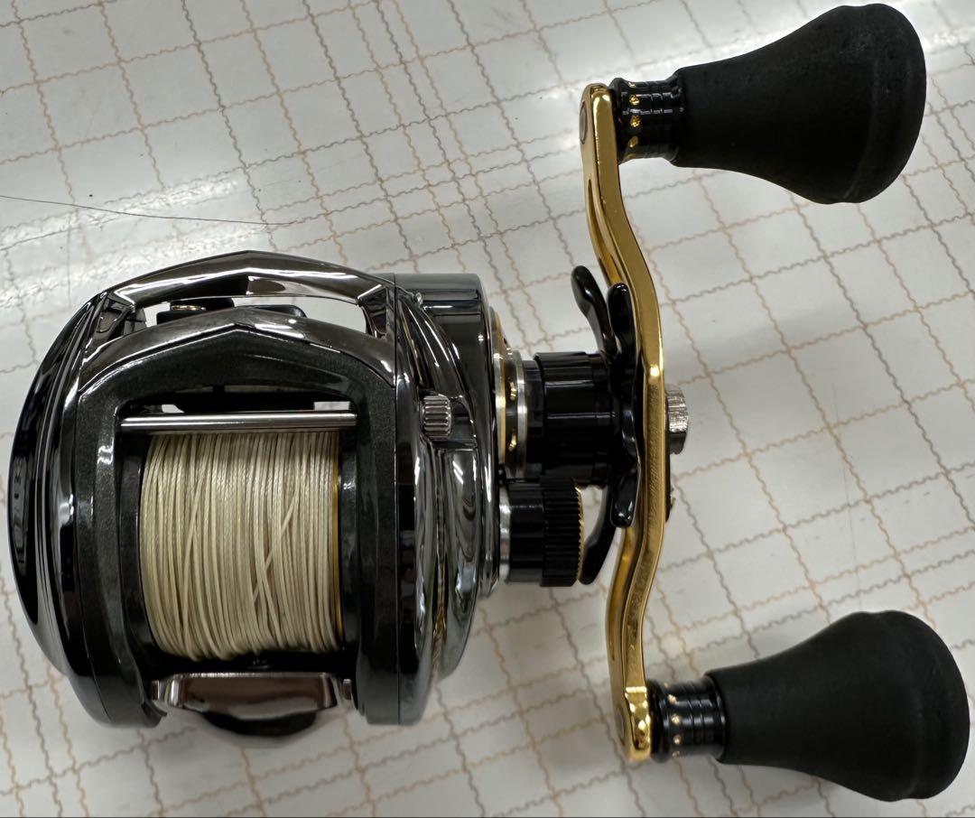 【訳あり】アブガルシア　REVO ビッグシューターコンパクト