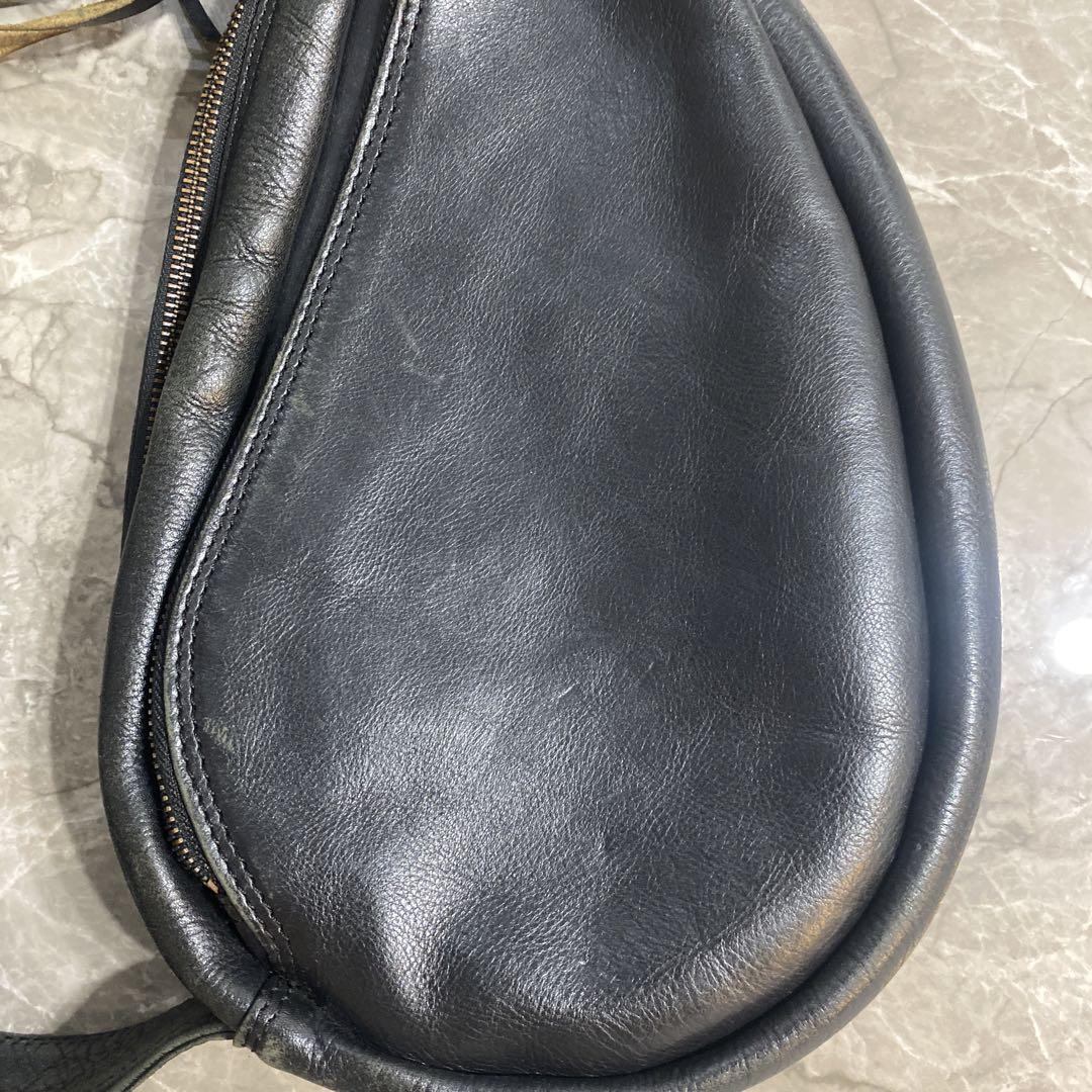 KETO  黒 レザー ショルダーバッグ