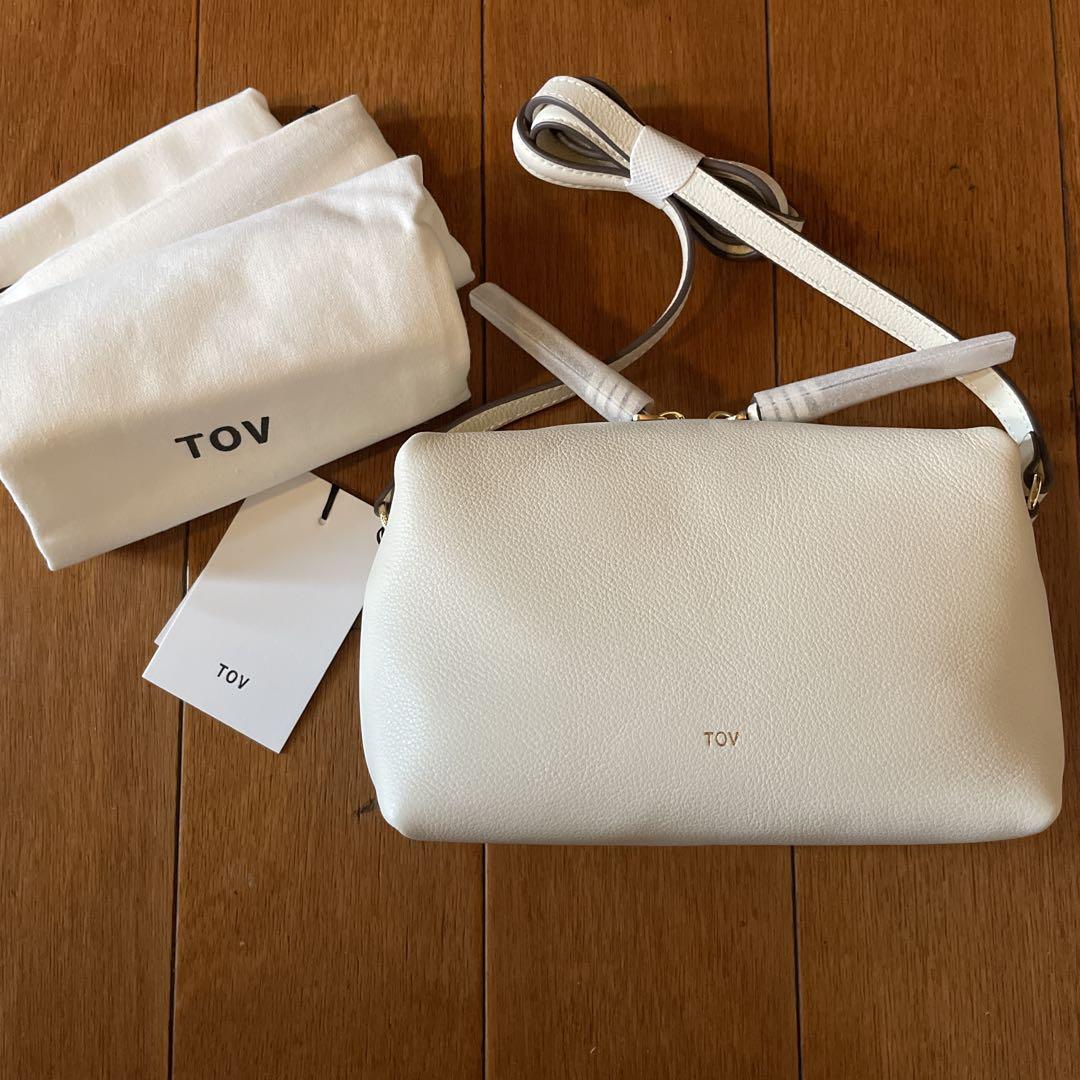 新品　TOV(トーヴ) CONNIE-POCHETTE ショルダーバック
