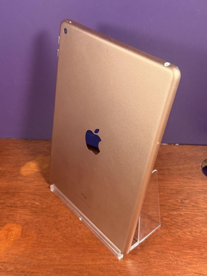 Apple iPad (第6世代) ゴールド 32GB Wi-Fi本体