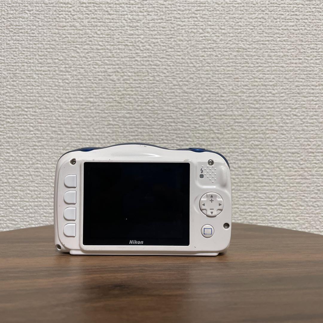 【オールドコンデジ】 Nikon COOLPIX W100