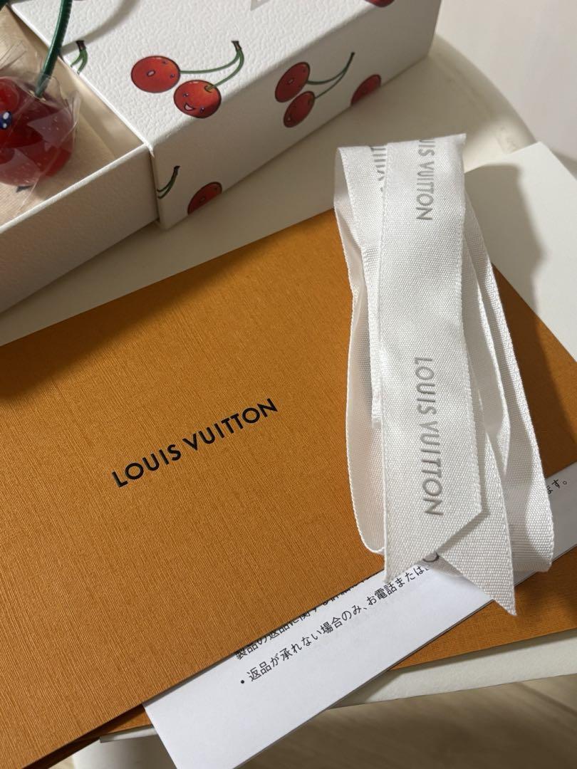新品未使用　LV × TM バッグチャーム・チェリー　ルイヴィトン　村上隆