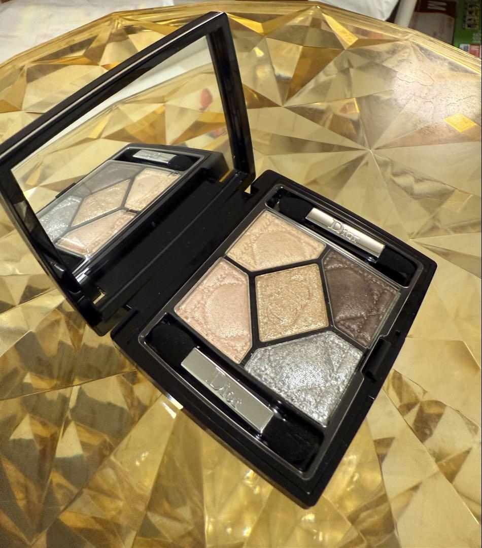 【未使用】Dior アイシャドウ　サンク クルール　566 ヴェルサイユ