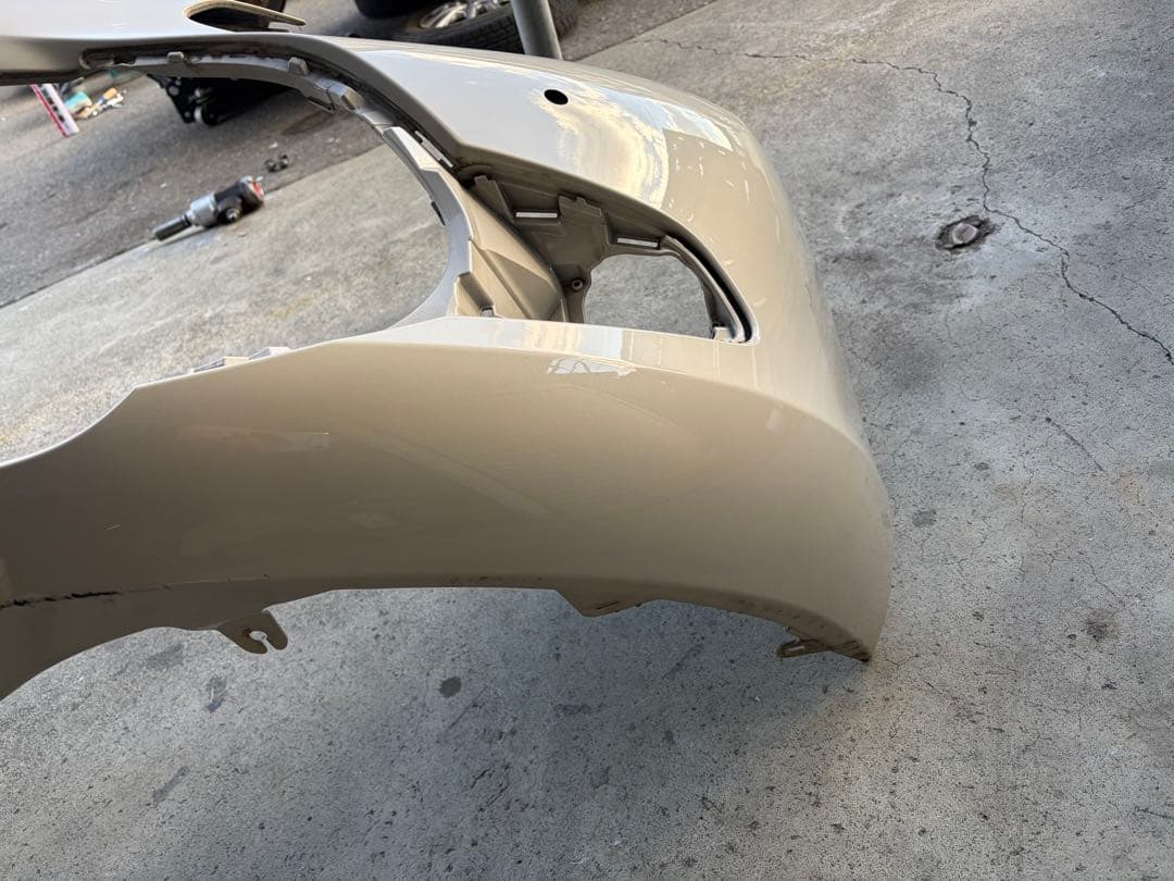 トヨタアクア 中古フロントバンパー(MXPK11系) トヨタアクア 中古フロントバンパー(MXPK11系)