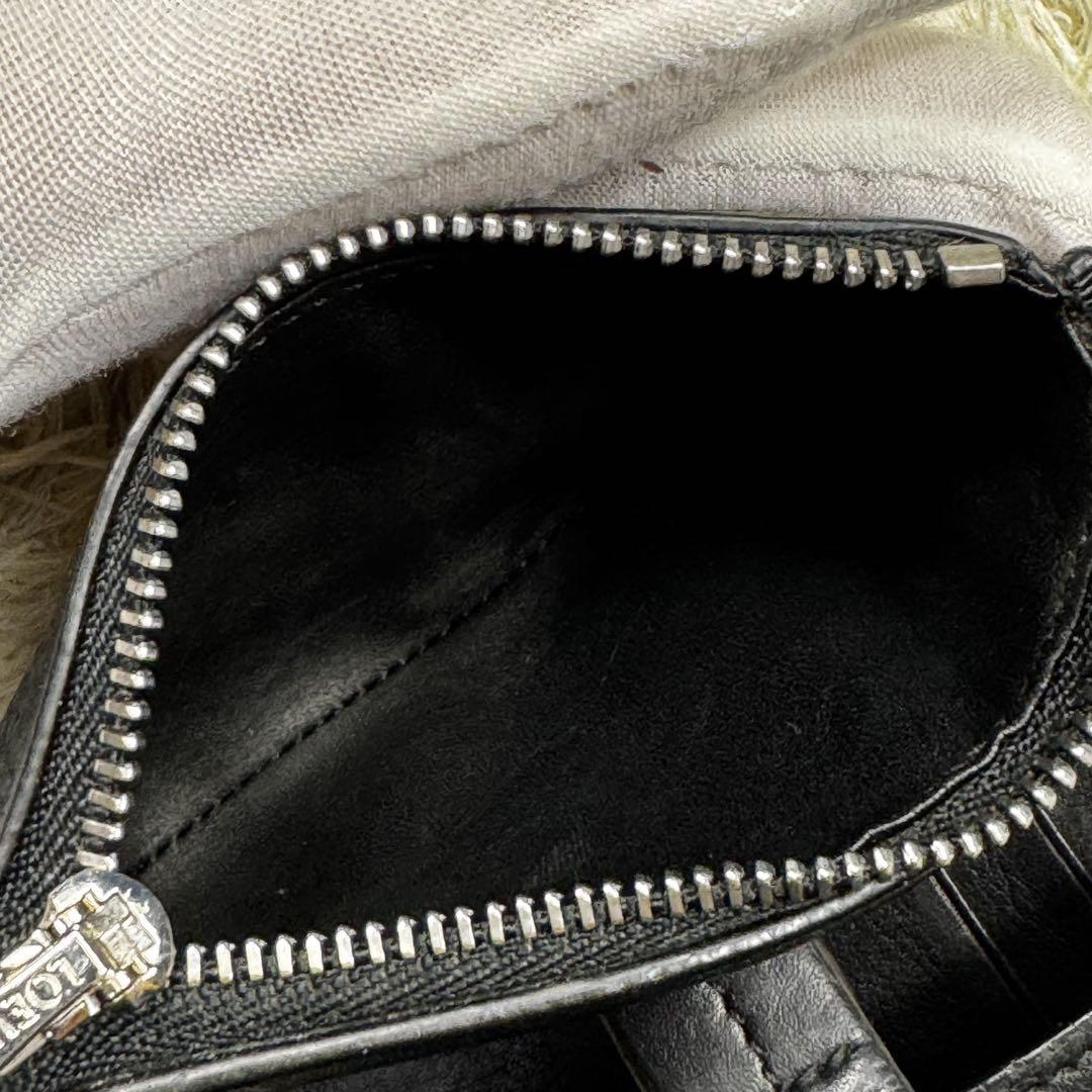 美品✨ロエベ　三つ折り財布　バーティカルウォレット　シボ革　アナグラム　黒 LOEWE - ロエベ LOEWE 財布 三つ折り ミニ財布 アナグラム