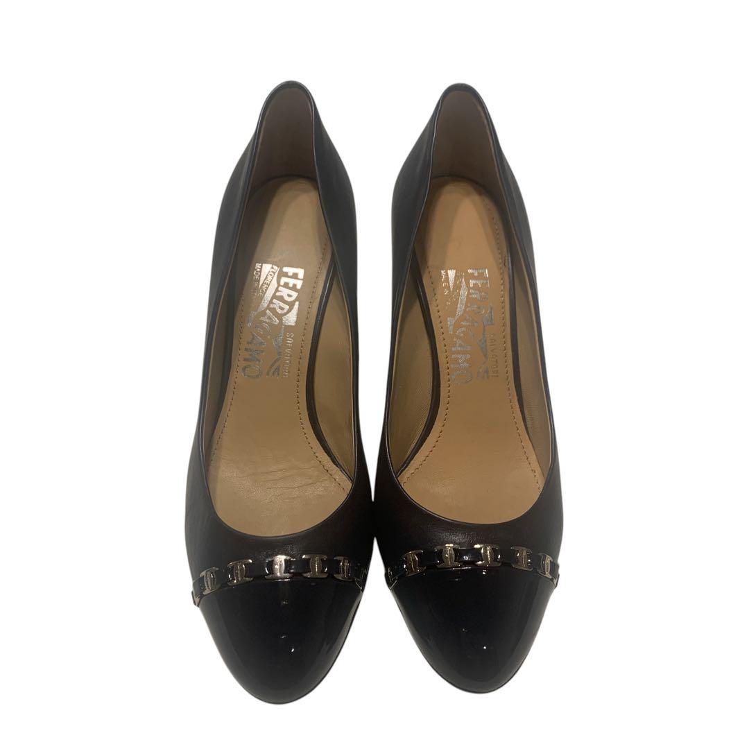 ［希少］FERRAGAMO フェラガモ　パンプス　ネイビー　ウェッジソール