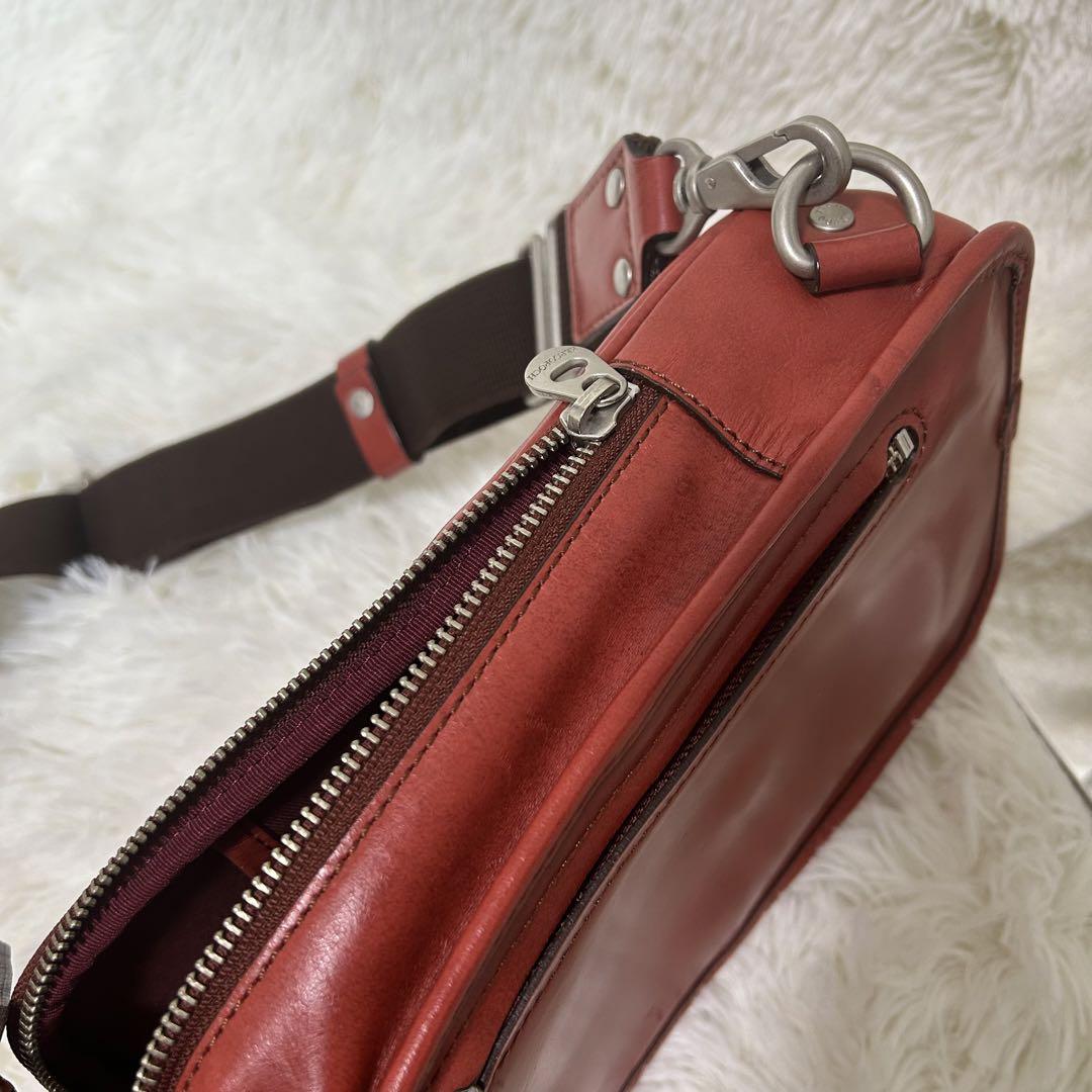 【定価36500円】エルゴポック　ボディバッグ　ワンショルダー