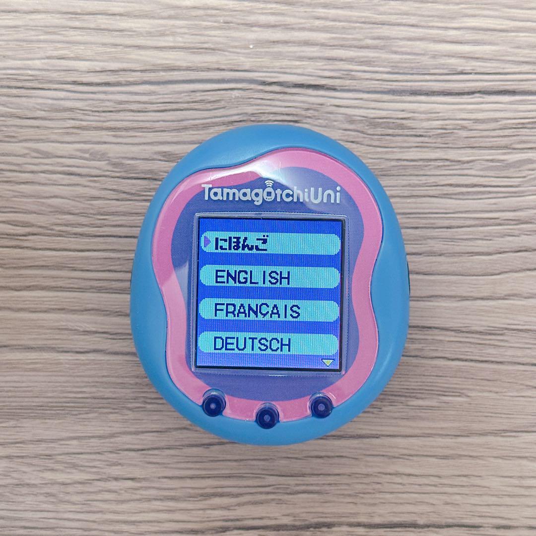 【美品】Tamagotchi Uni Blue Wi-Fi機能 サメ おまけ付き
