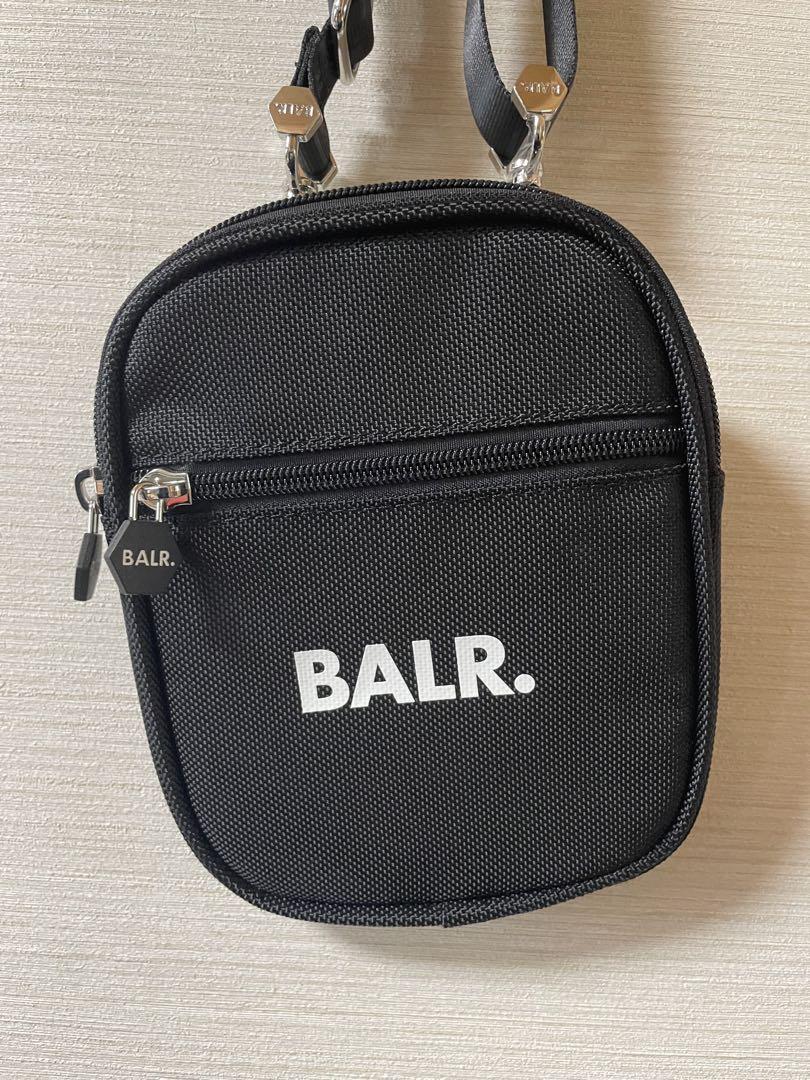 BALR. ブラックショルダーバッグ