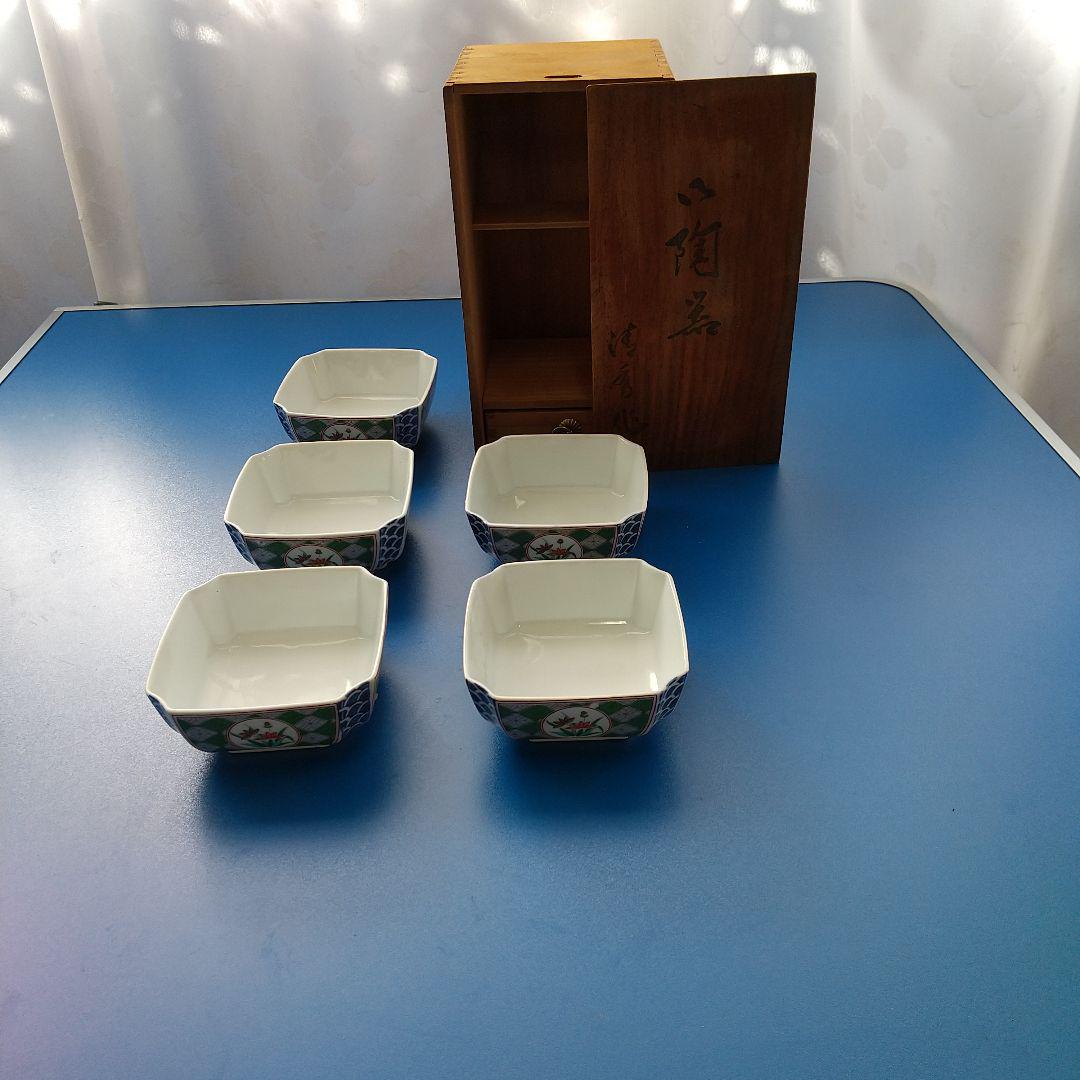 5個セット 陶器の角型小鉢木製収納ケース付き