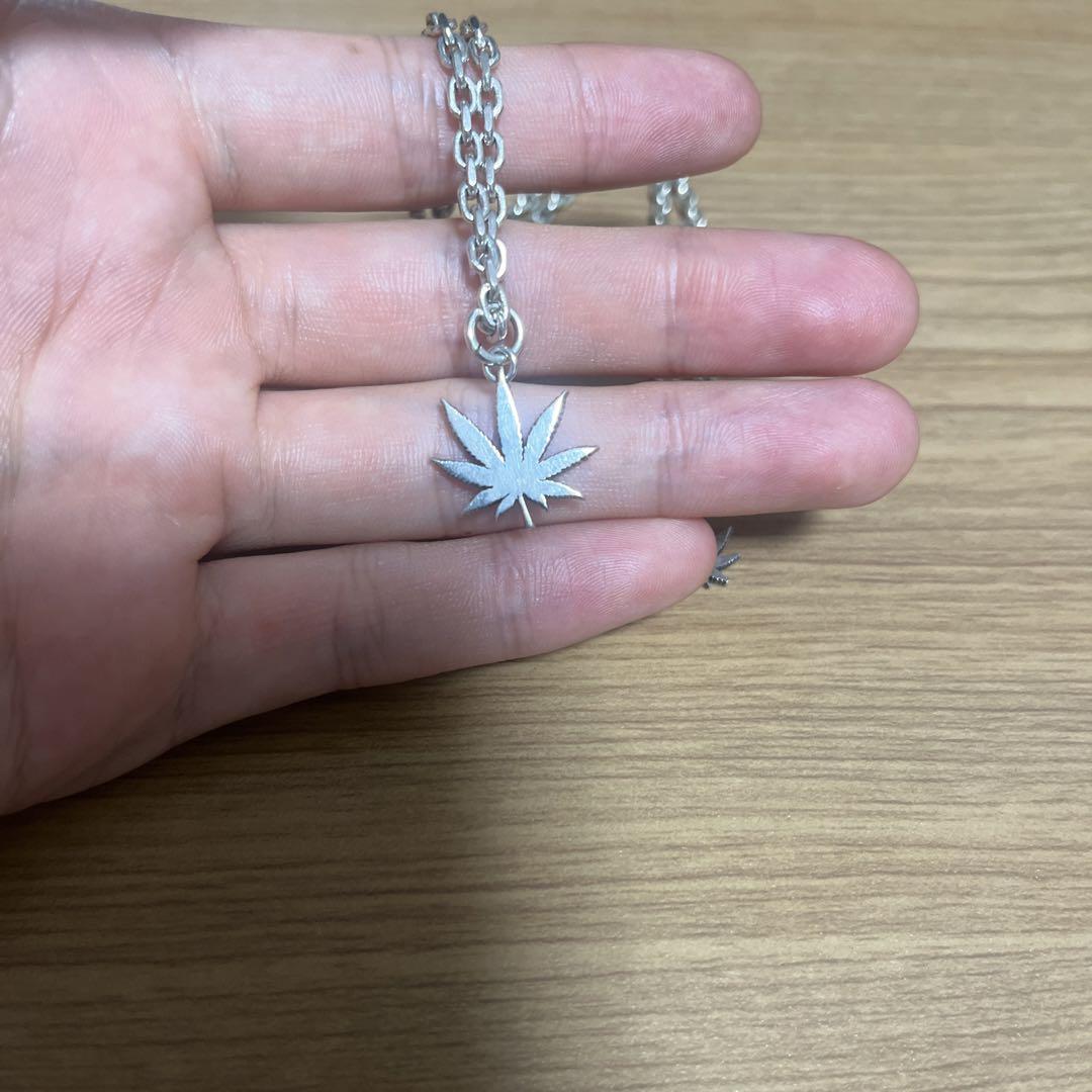 HUFーPLANTLIFE NECKLACE