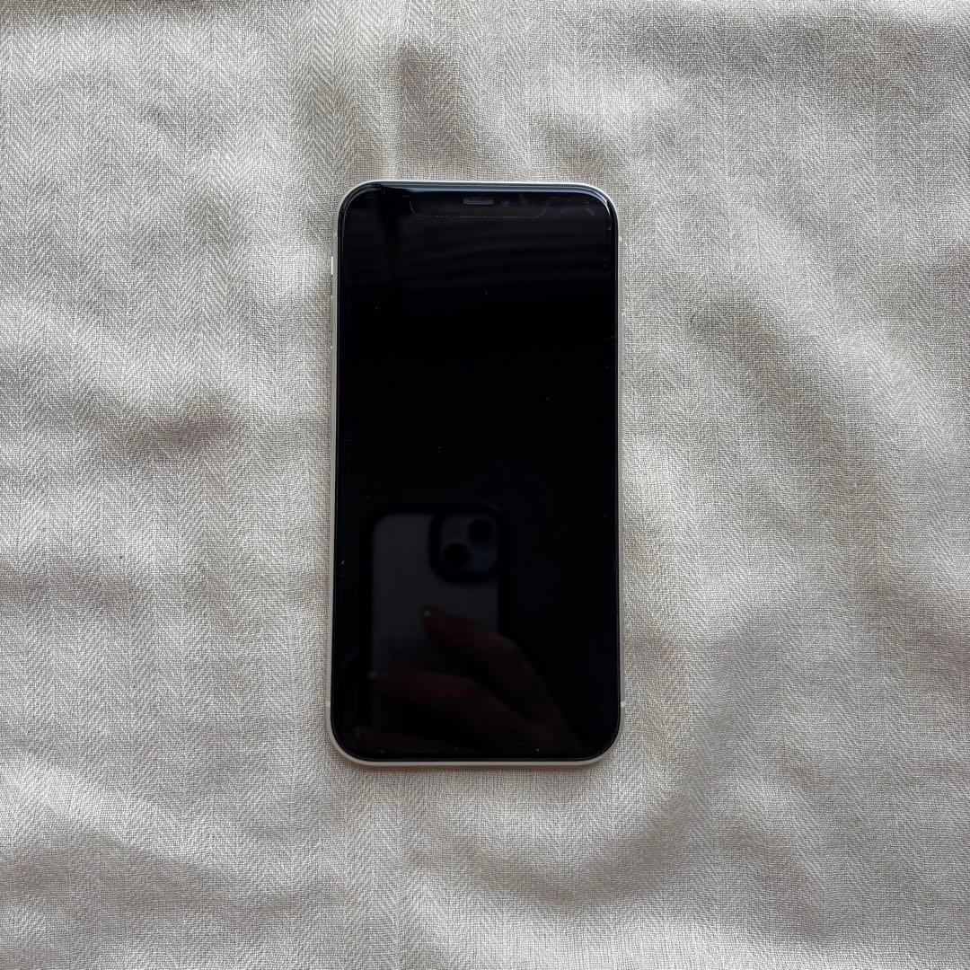 Apple iPhone 11 ホワイト 本体傷や汚れあり WWW_OPDRERGINERDOGAN_COM