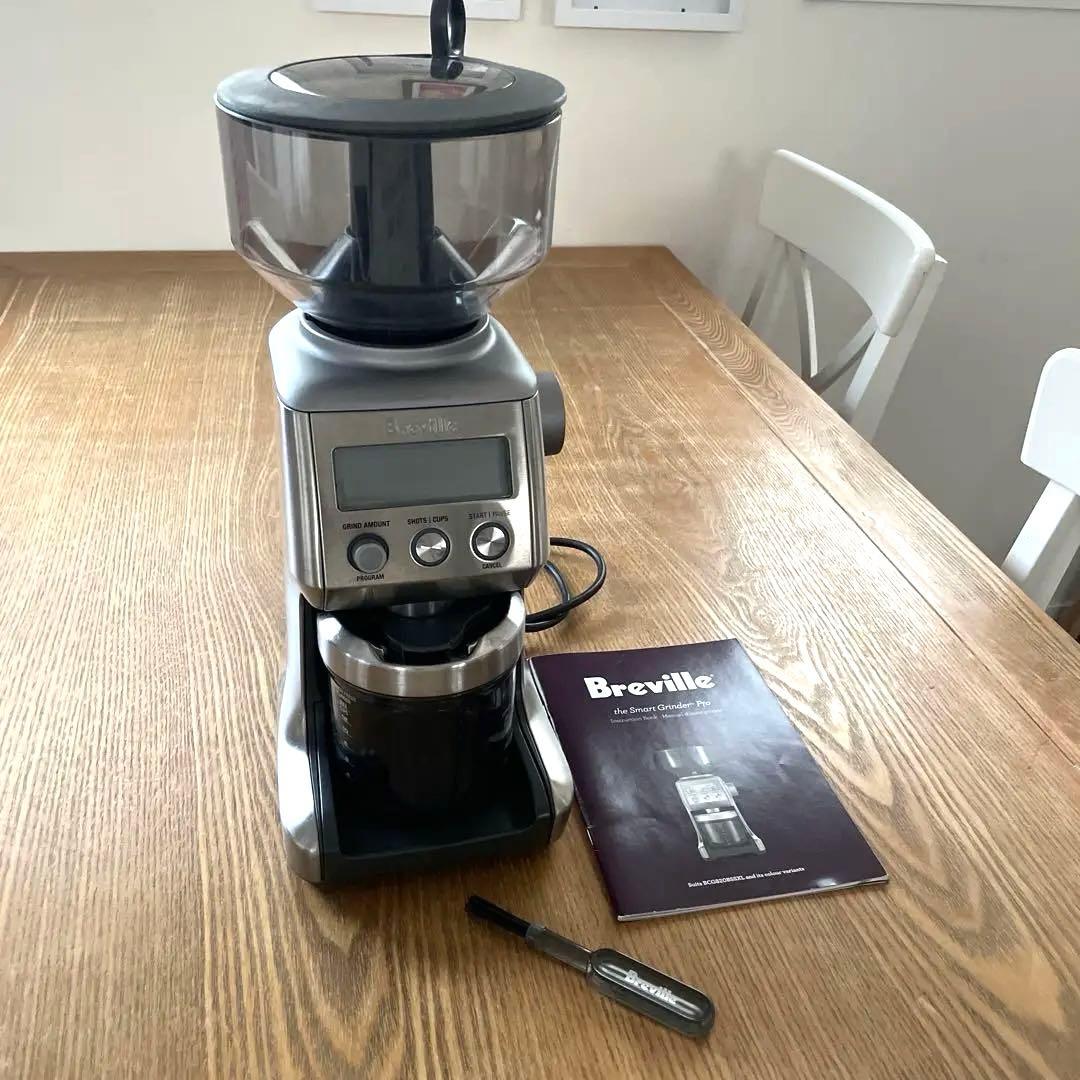 Breville 電動コーヒーミル　コーヒーグラインダー　海外製