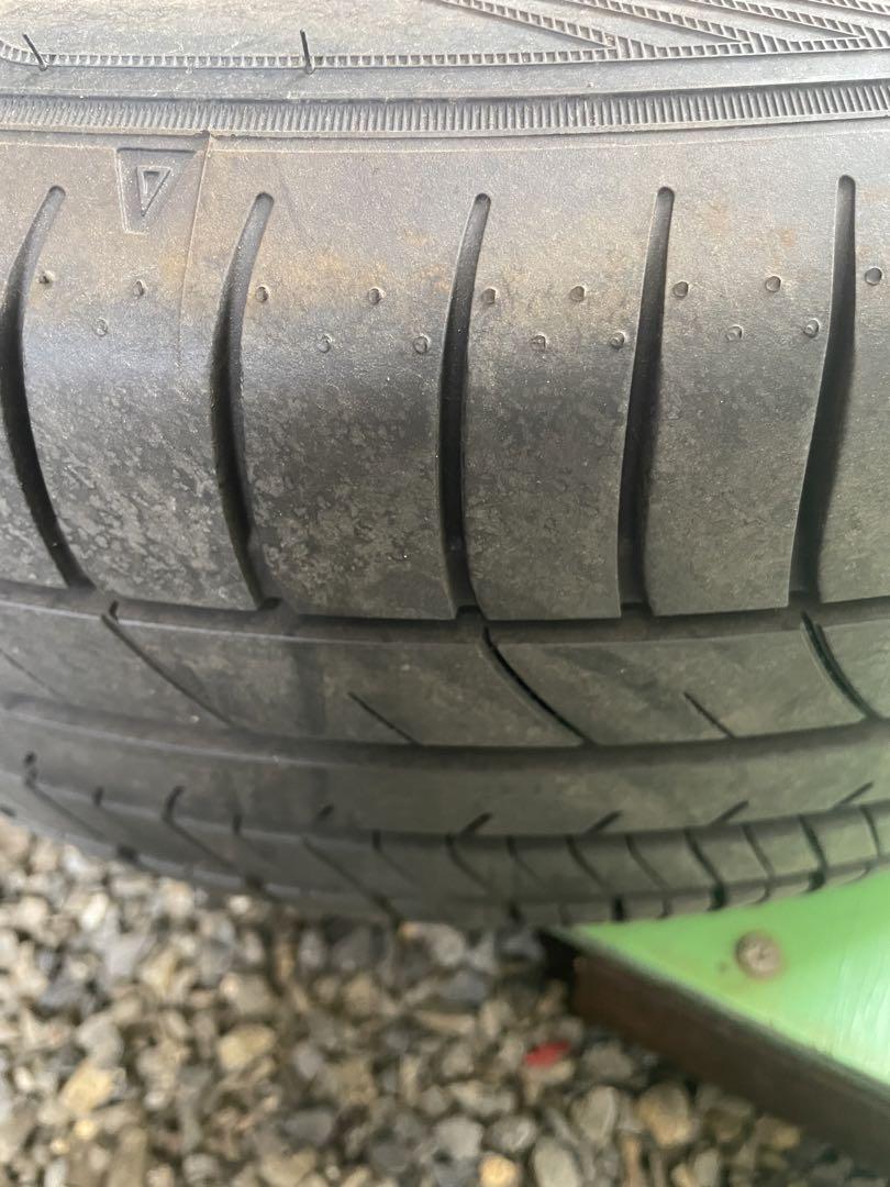 トヨタノア　205/60R16 5本スポークホイールセット