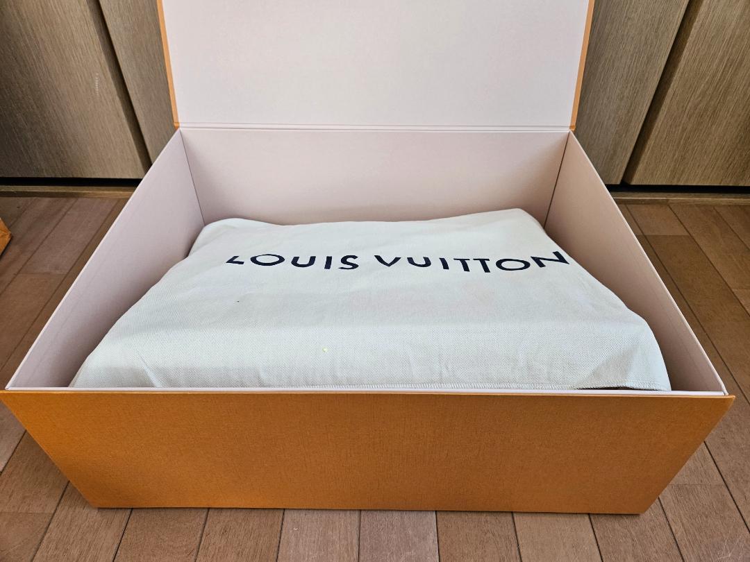 LOUIS VUITTON オンザゴーGM トートバッグ ブラウン