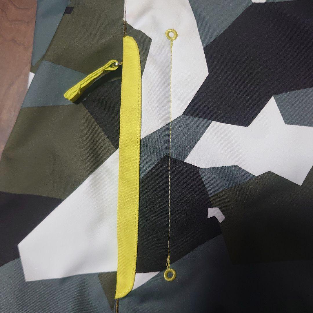 DESCENTE 子ども用スキーウェア 上下セット140cm 手袋・帽子付き