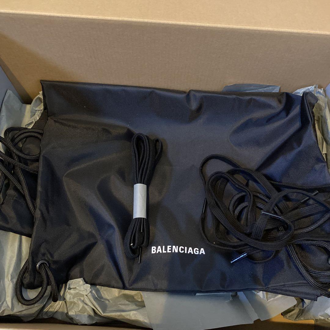 balenciaga 3xl ブラック　スニーカー