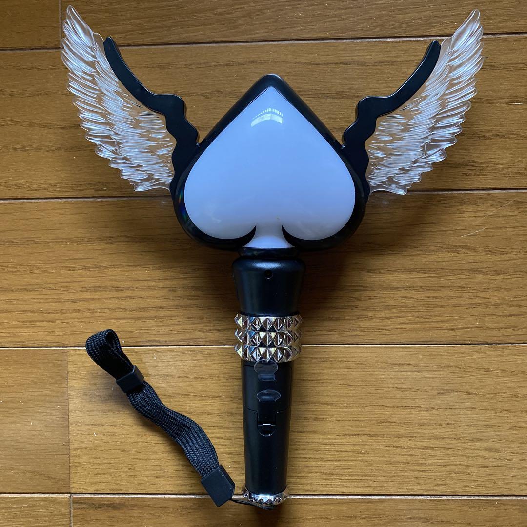 2NE1 ペンライト 2NE1] OFFICIAL LIGHT STICK｜2NE1｜mu-moショップ
