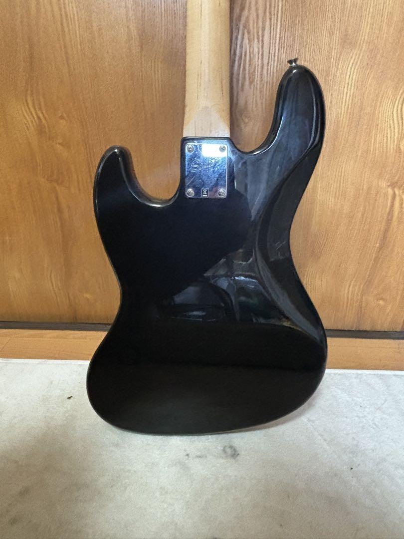 ベース Squier by Fender Affinity Jazz Bass