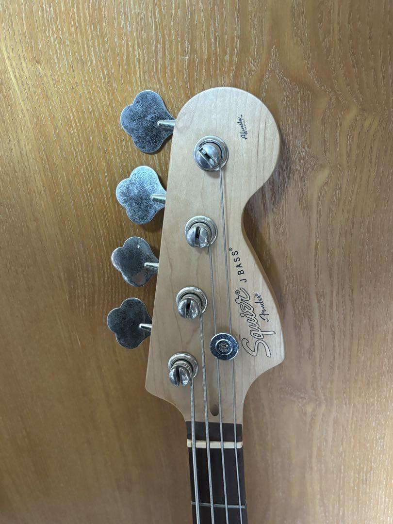 ベース Squier by Fender Affinity Jazz Bass
