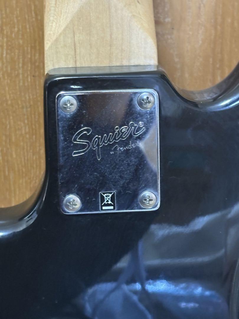 ベース Squier by Fender Affinity Jazz Bass