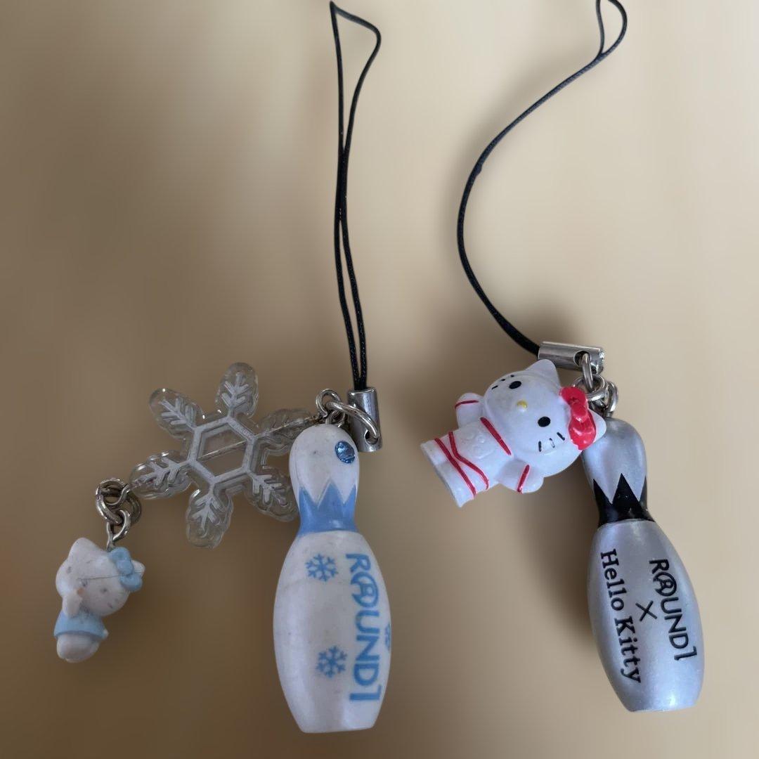 ラウンドワン サンリオハローキティ ストラップ 非売品2個 - メルカリ