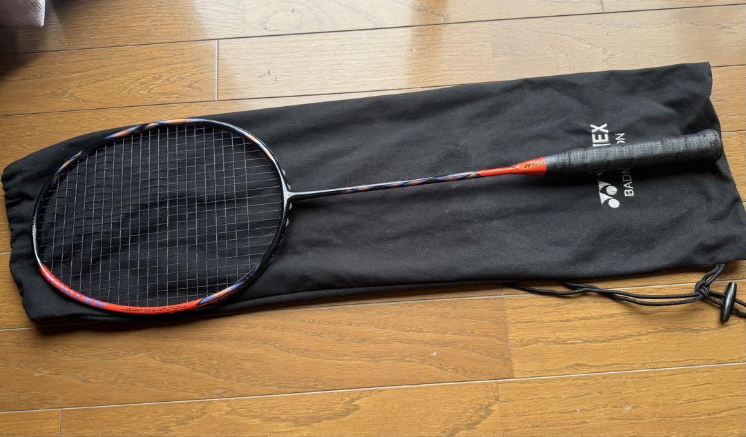 YONEX ASTROX 77proバドミントンラケット 4U
