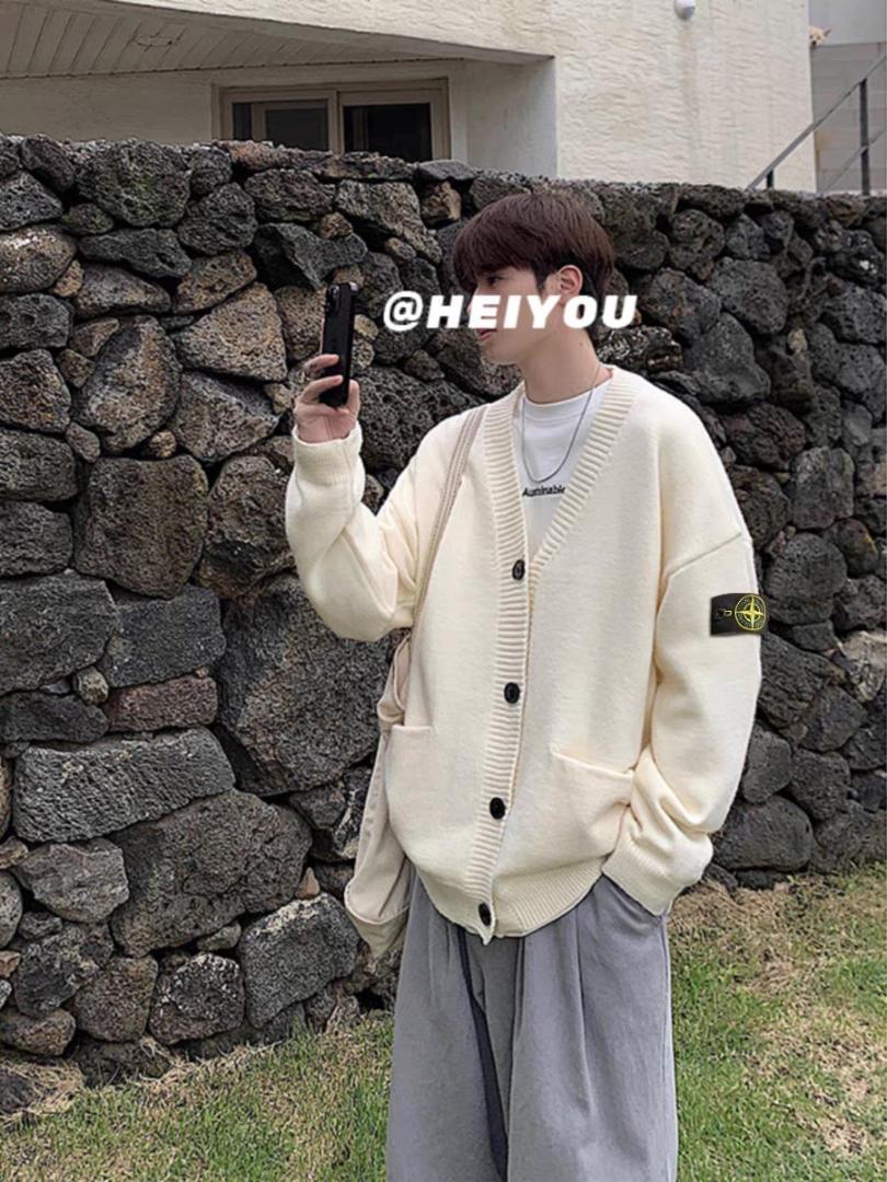 グレーMトレーナー ニットセーター カーディガン stone island