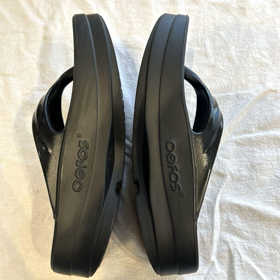 OOFOS OOmega 24cm ウーフォス ウーメガ 厚底 黒 ブラック