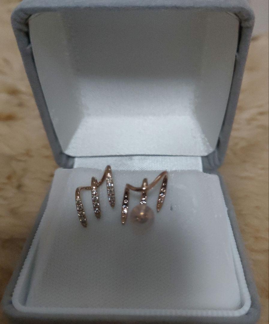 ダイヤモンドピアス　18k PG 新品未使用