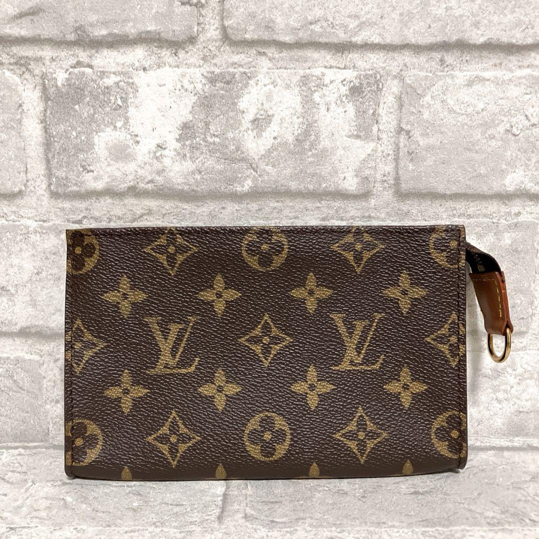 LOUIS VUITTON ルイヴィトン モノグラム バケット ポーチ ベタ