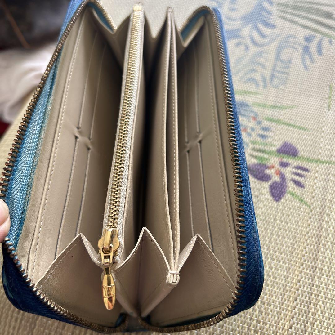 LOUIS VUITTON ネイビー長財布　鑑定済み