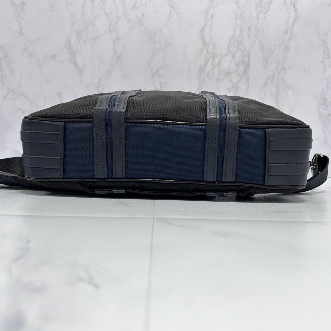TUMI 2way ビジネスバッグ 自立 Jarvis 日本限定 ブラック