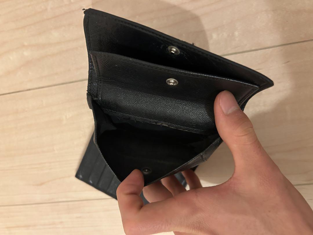 PRADA 二つ折り財布 黒 レザー 交渉可