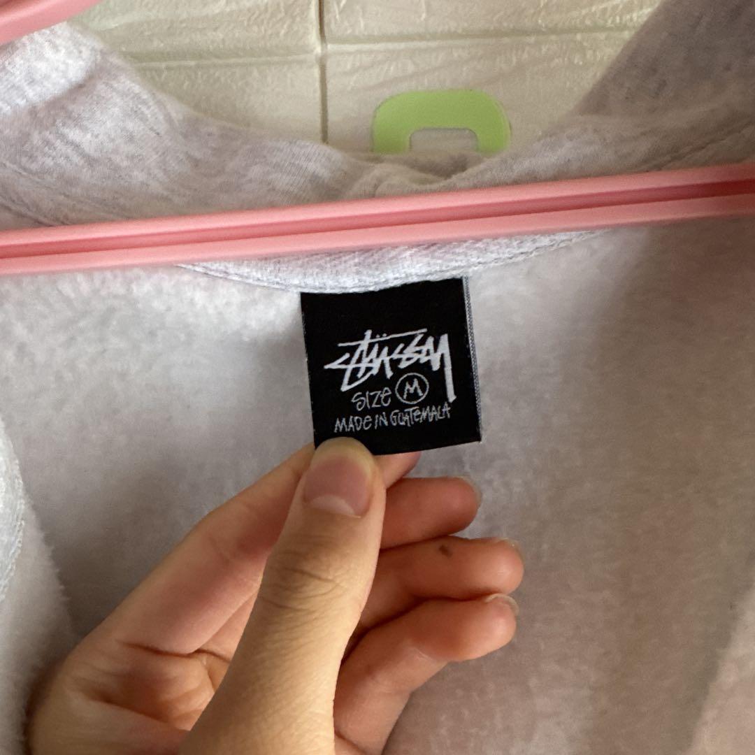 Stussy ジップパーカー