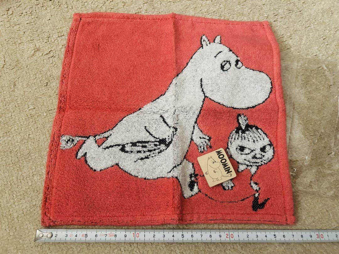 新品、ムーミンタオルハンカチ 赤