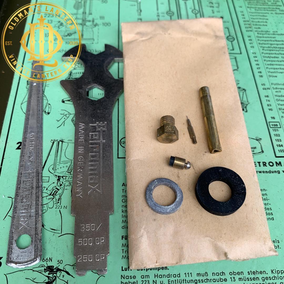 1961 NOS 未使用品 PETROMAX 829 HK500 軍用 BOX アーミー