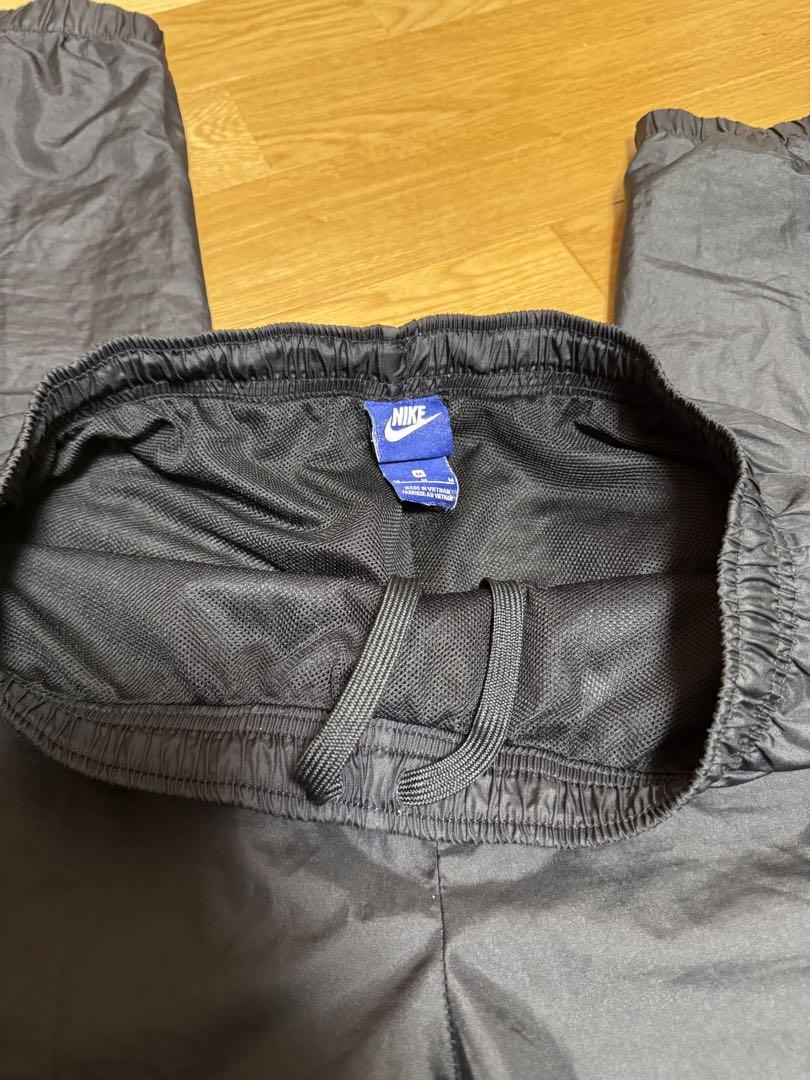 Nike 上下ナイロンセットアップ黒