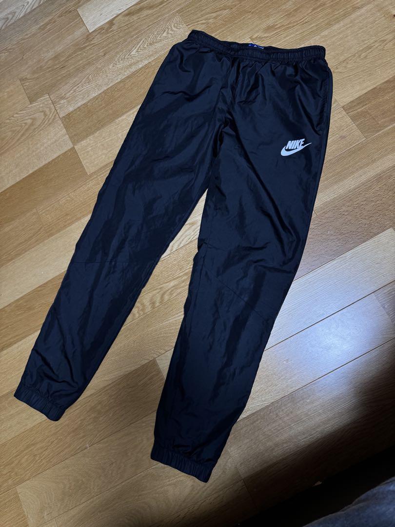 Nike 上下ナイロンセットアップ黒
